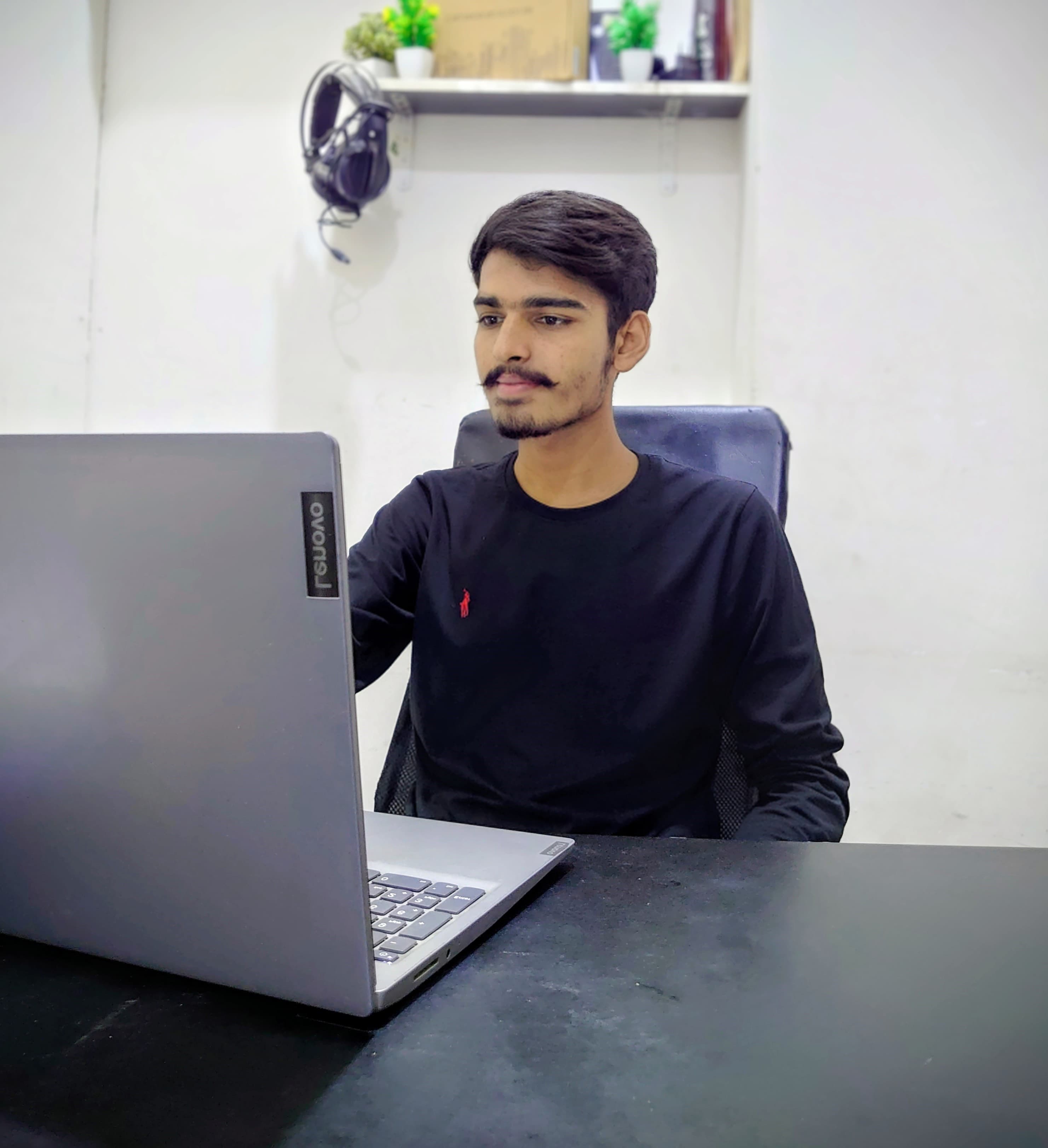 Sardar Ubaidullah, CEO & Co-Founder